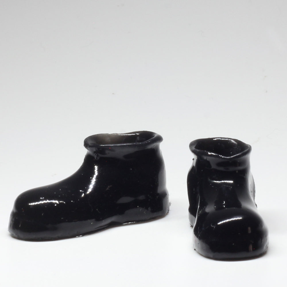 Silicone shoes for puppet